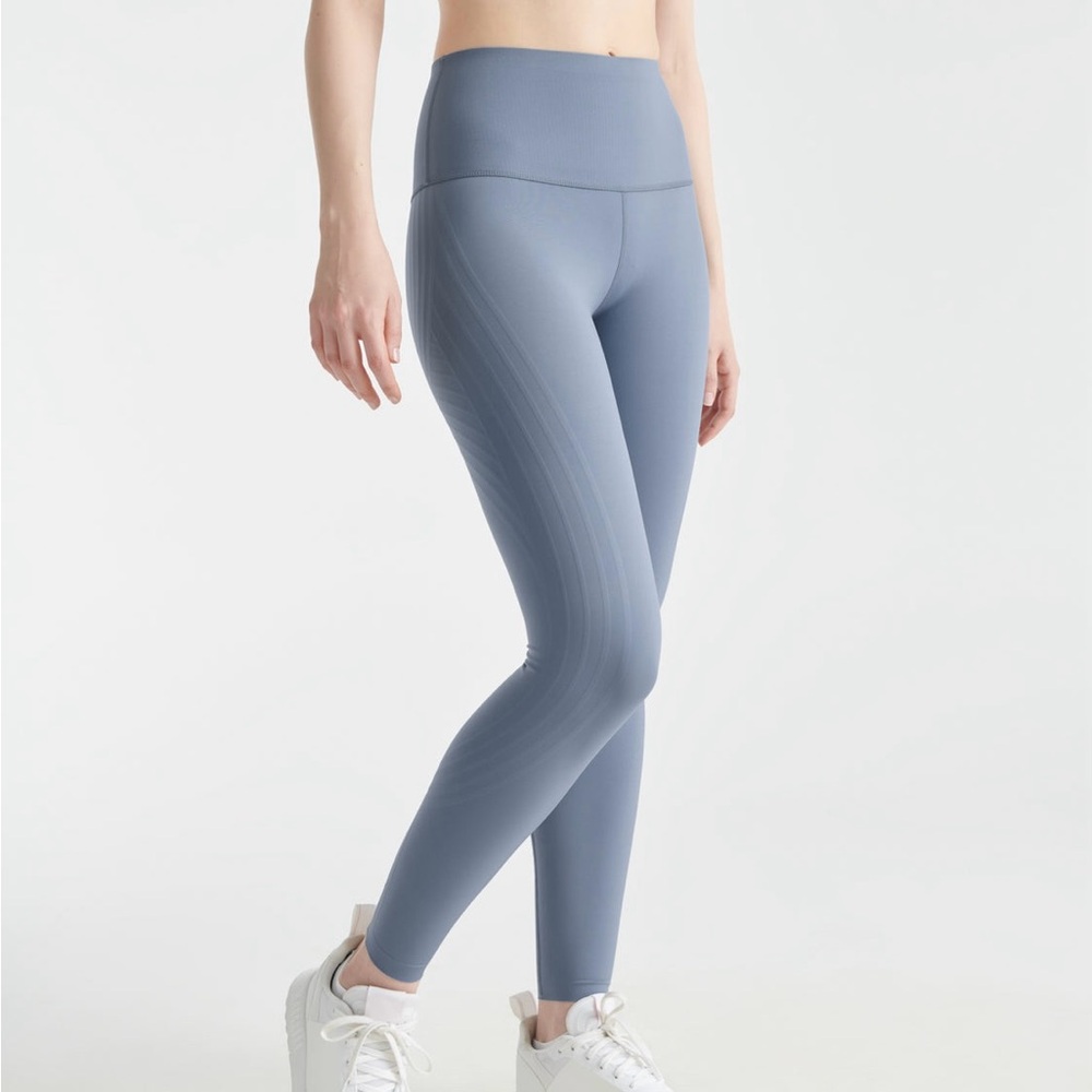 Knix HiTouch High-Waisted Leggings